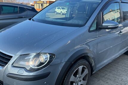 VW Touran 220.000 km 5.490 &euro; Graben-Neudorf 76676