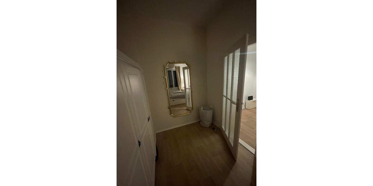 Wohnen auf Zeit Berlin Friedrichshain-Kreuzberg - 2 Zimmer, 70 m&sup2;, 40&euro; | Angebot:26410088