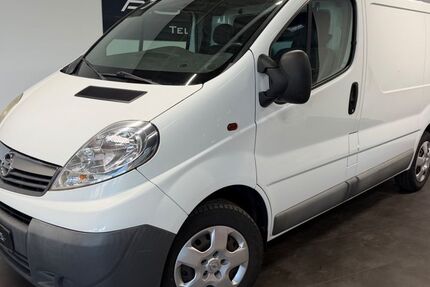 Opel Vivaro 168.000 km 5.590 &euro; Bretten 75015