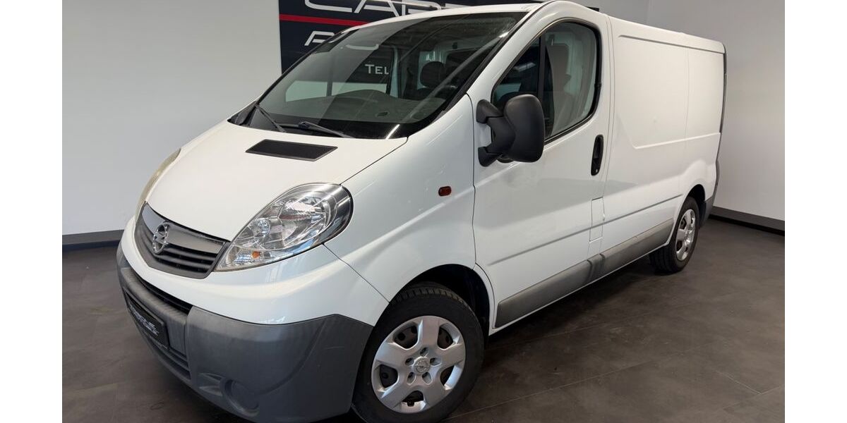 Opel Vivaro 168.000 km 6.590 &euro; Bretten 75015