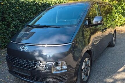 Hyundai STARIA 26.200 km 41.900 &euro; Elchesheim-Illingen 76477