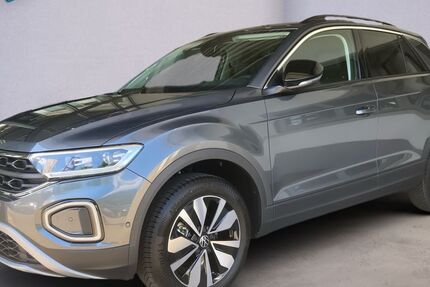 VW T-Roc 5.134 km 33.451 &euro; Walldorf 69190