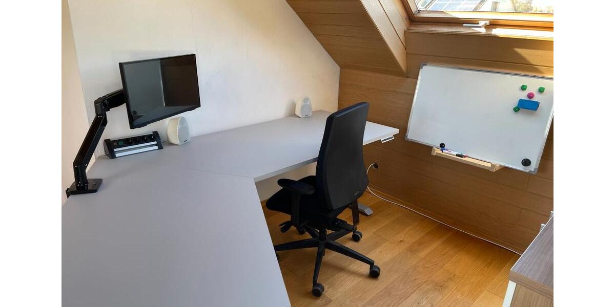 Doppelhaushälfte Hattersheim am Main - 5 Zimmer, 121 m&sup2;, 2.250&euro; | Angebot:26267906