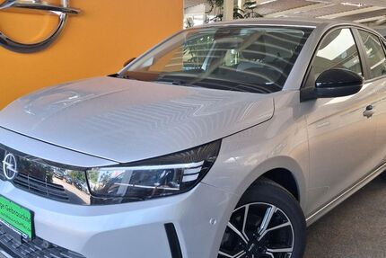 Opel Corsa 14.500 km 14.990 &euro; Altmittweida 09648
