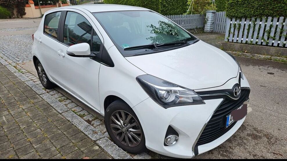 Yaris