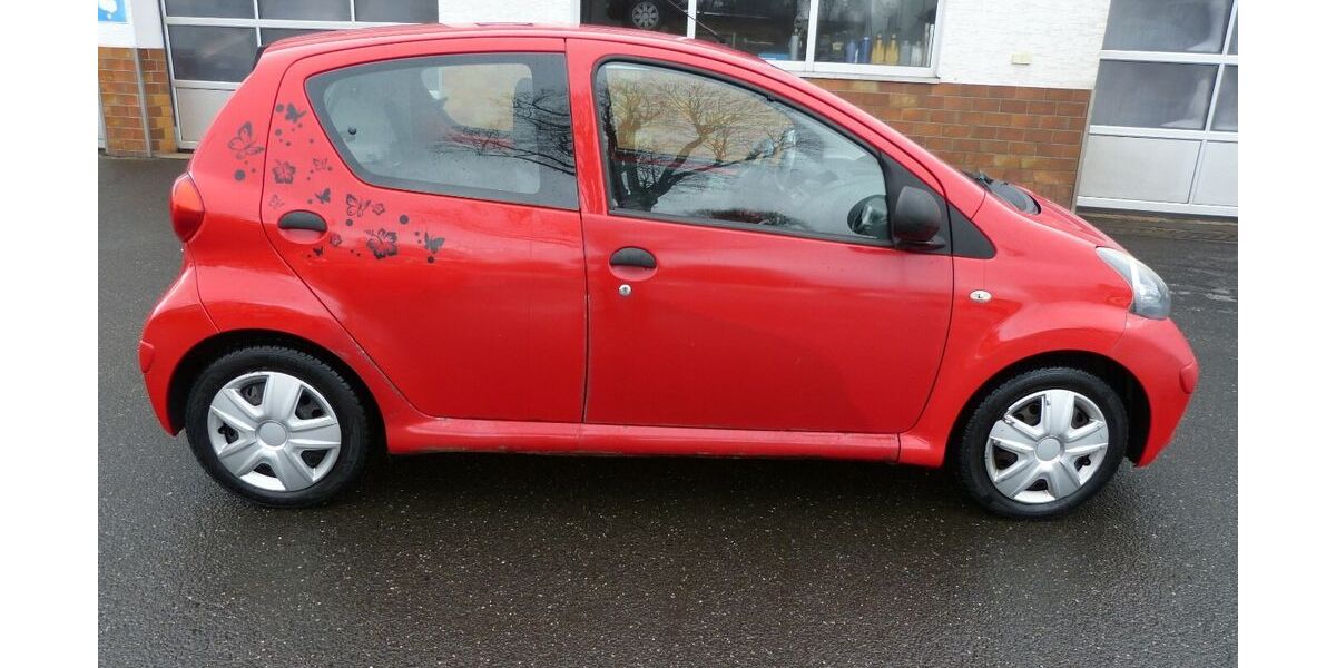 Toyota Aygo (X) 194.100 km 599 &euro; Oberviechtach 92526
