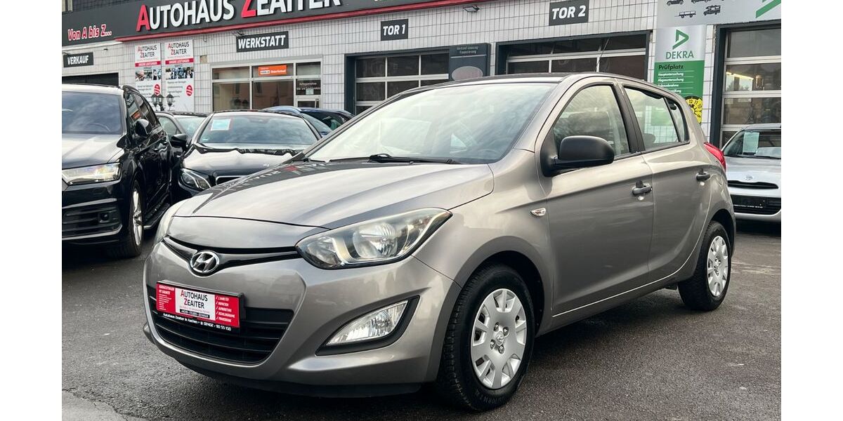 Hyundai i20 76.000 km 5.690 &euro; Stolberg Aachen 52222