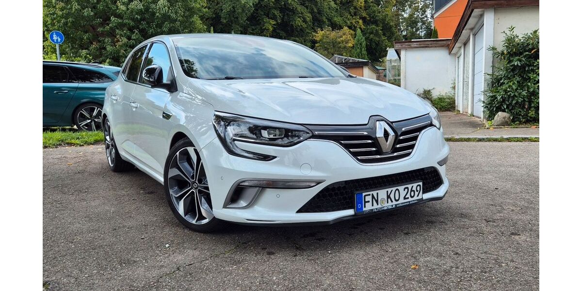 Renault Megane 76.000 km 13.900 &euro; Friedrichshafen/Berg 88048