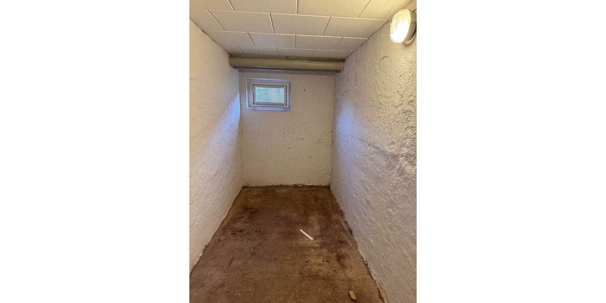 Etagenwohnung Gotha - 4 Zimmer, 106 m&sup2;, 120.000&euro; | Angebot:25386913