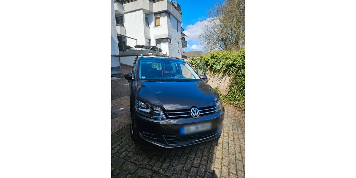 VW Sharan 135.000 km 17.999 &euro; Solingen 42651