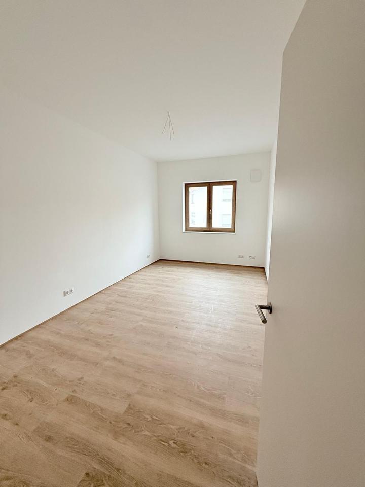 2 Zimmer Wohnung mit Balkon