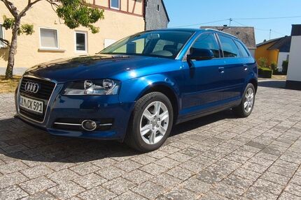 Audi A3 278.000 km 3.950 &euro; Uhler 56290