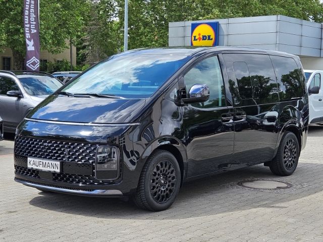 Hyundai STARIA 16.700 km 41.890 &euro; Berlin 12247