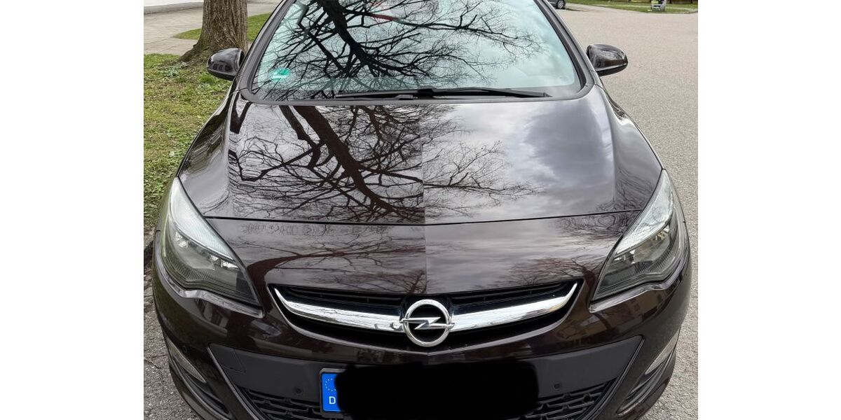 Opel Astra 143.200 km 5.899 &euro; München 81675