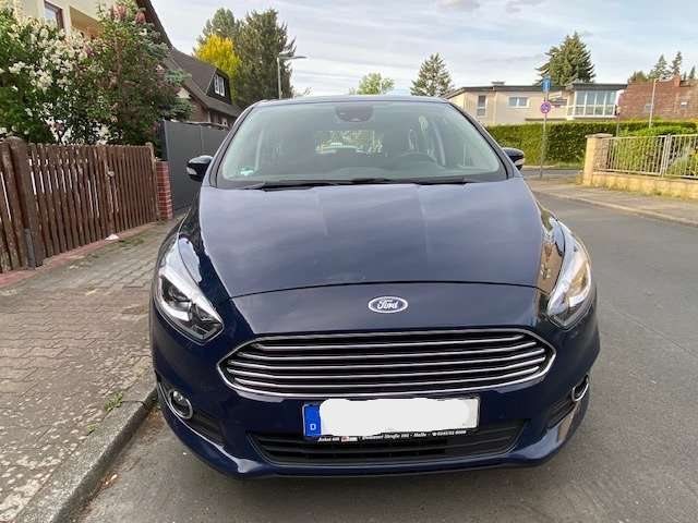 S-Max