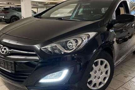 Hyundai i30 105.490 km 6.899 &euro; Neunkirchen 57290