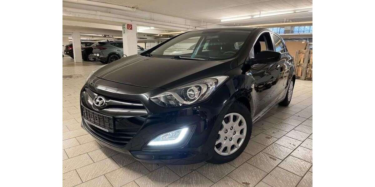 Hyundai i30 105.490 km 6.899 &euro; Neunkirchen 57290