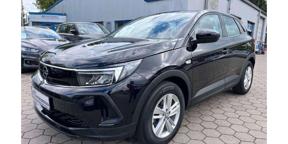 Opel Grandland (X) 10.950 km 18.990 &euro; Elmshorn 25335
