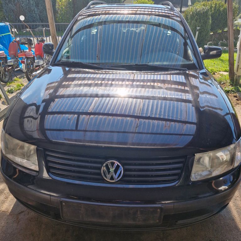 VW Passat Variant 345.000 km 1.300 € Neukirchen 34626