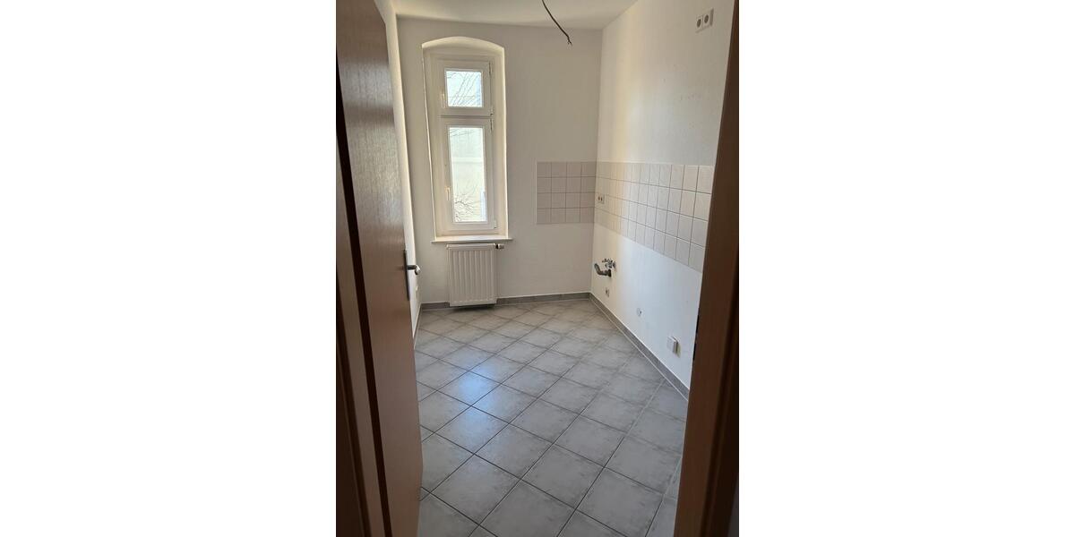 Etagenwohnung Treuen - 4 Zimmer, 79 m&sup2;, 622&euro; | Angebot:24572745