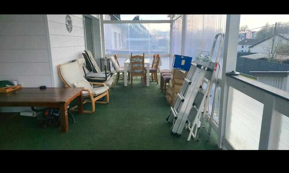 Einfamilienhaus Waldbröl - 5 Zimmer, 150 m&sup2;, 1.650&euro; | Angebot:26015573