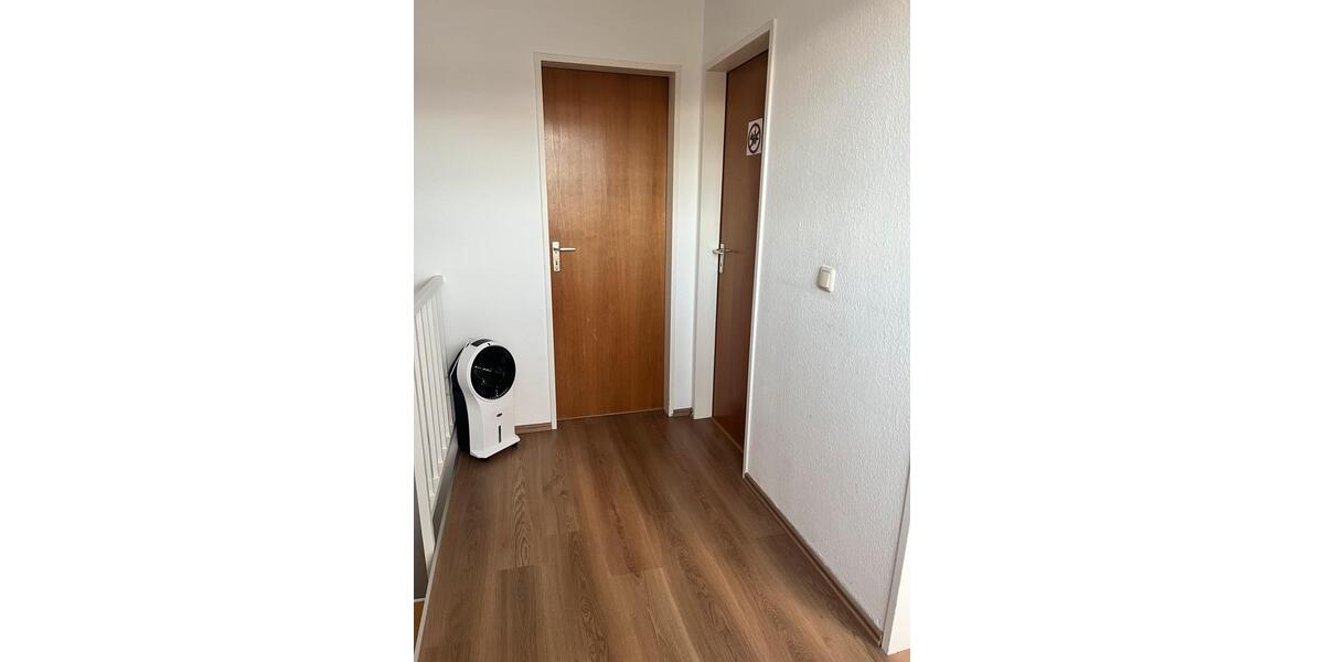 Dachgeschoßwohnung Hamm Braam-Ostwennemar - 4 Zimmer, 102 m&sup2;, 940&euro; | Angebot:26681776