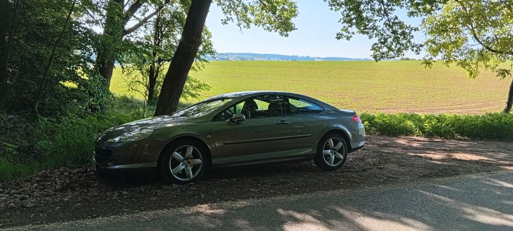 Peugeot 407 62.000 km 3.900 &euro; München 81243