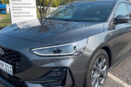 Ford Focus 22.000 km 26.290 &euro; Görlitz 02827