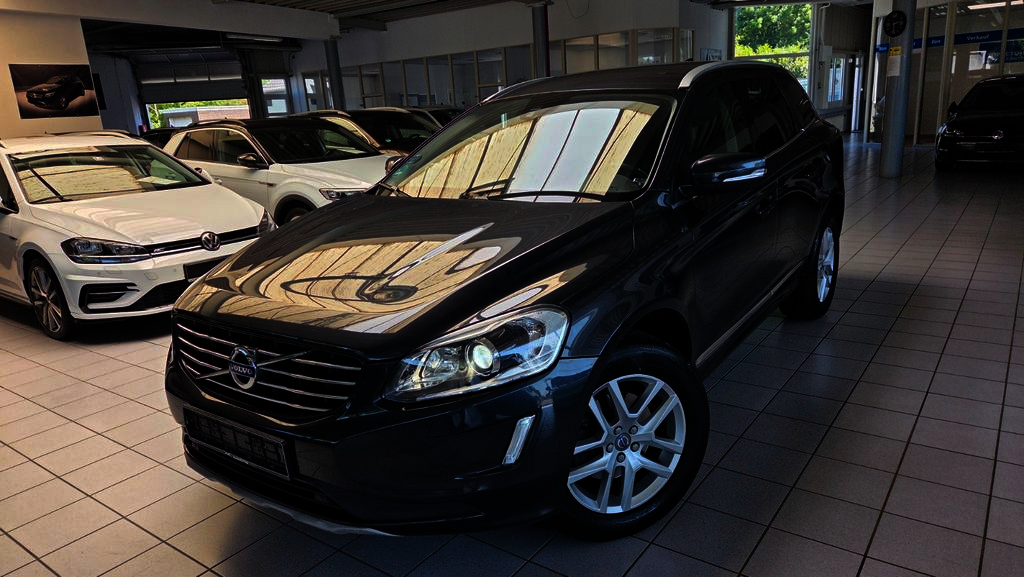 Volvo XC60 200.000 km 12.500 &euro; Salzkotten 33154