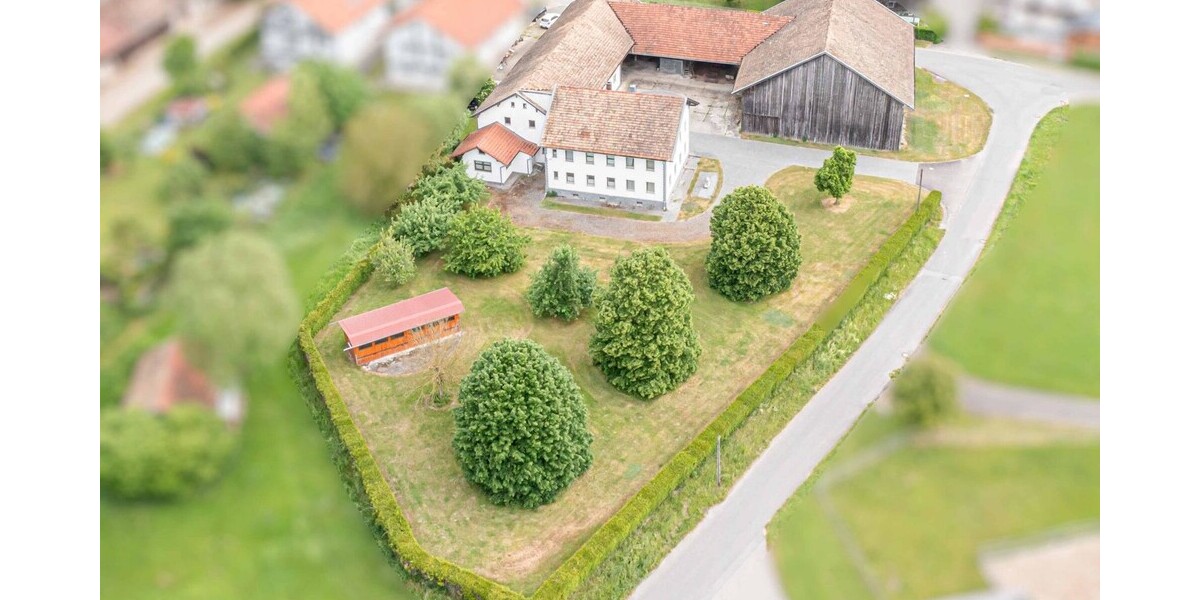 Charmantes Bauernhaus mit vielfältigen Nutzungsmöglichkeiten - Bauernhaus, Landhaus Furth im Wald / Degelberg Degelberg | Angebot:26990285
