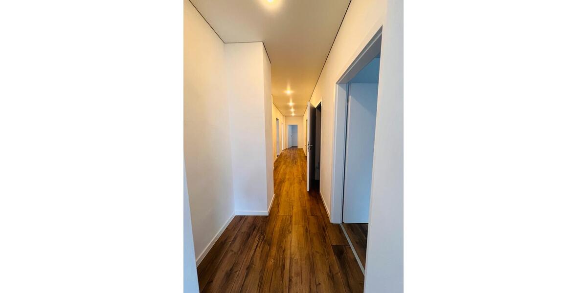 Erdgeschoßwohnung Bruchmühlbach-Miesau Miesau - 4.5 Zimmer, 150 m&sup2;, 1.600&euro; | Angebot:26405794