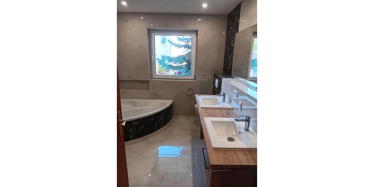 Mehrfamilienhaus, Wohnhaus Bickenbach - 3 Zimmer, 106 m&sup2;, 1.400&euro; | Angebot:25876517