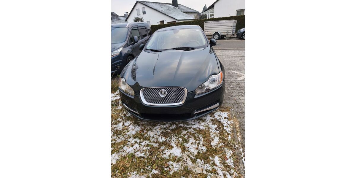 Jaguar XF 183.000 km 8.600 &euro; Poing 85586