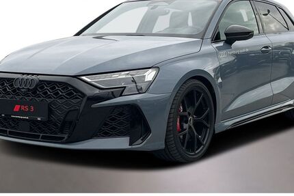 Audi RS3 1.890 km 70.996 &euro; Hamburg 22529