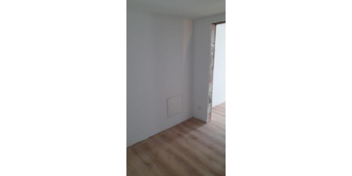 Etagenwohnung Neustadt an der Orla - 3 Zimmer, 70 m&sup2;, 665&euro; | Angebot:25416129