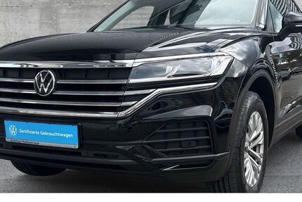 VW Touareg 56.400 km 47.820 &euro; Halle (Saale) 06110