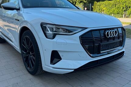 Audi e-tron 44.300 km 36.290 &euro; Altheim 84051