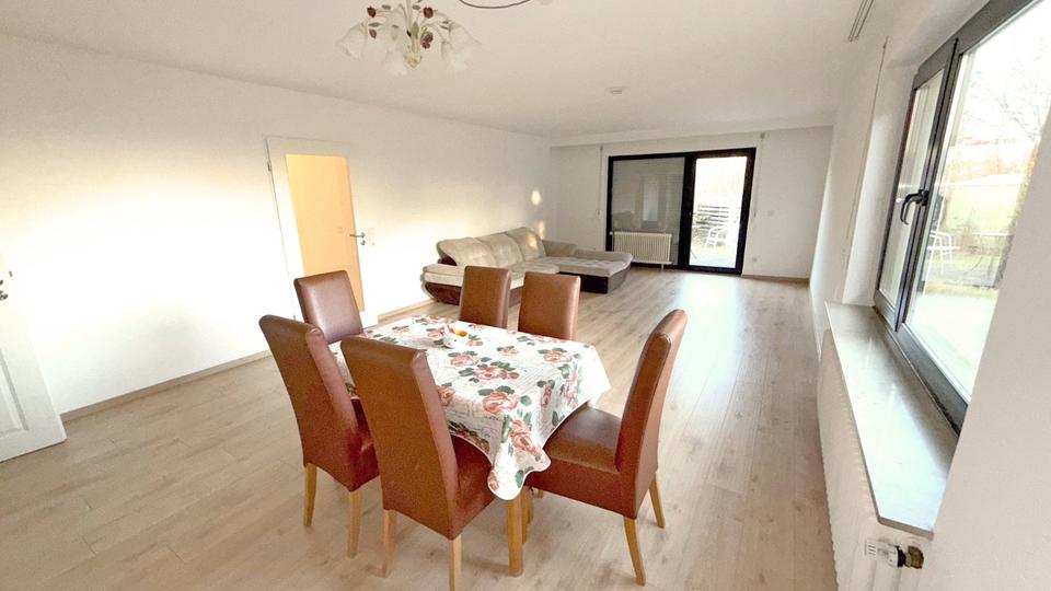 Terrassenwohnung Vellmar - 2.5 Zimmer, 90 m&sup2;, 830&euro; | Angebot:25375792