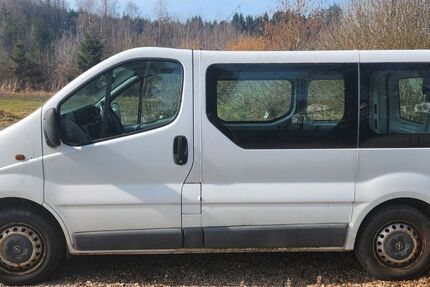 Opel Vivaro 115.000 km 4.990 &euro; Dasing 86453
