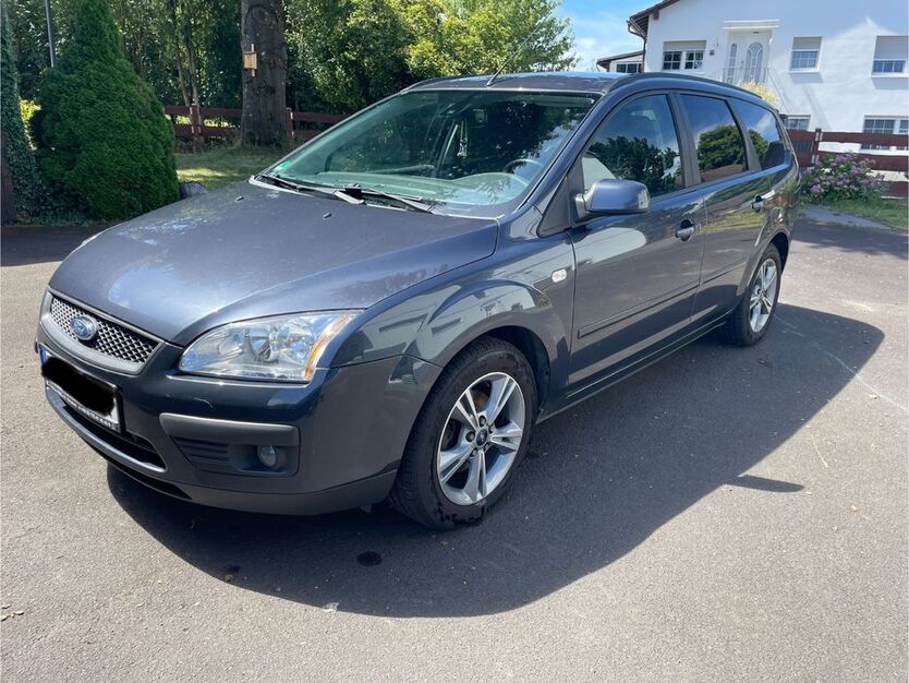 Ford Focus 164.343 km 3.999 € Bad Honnef 53604