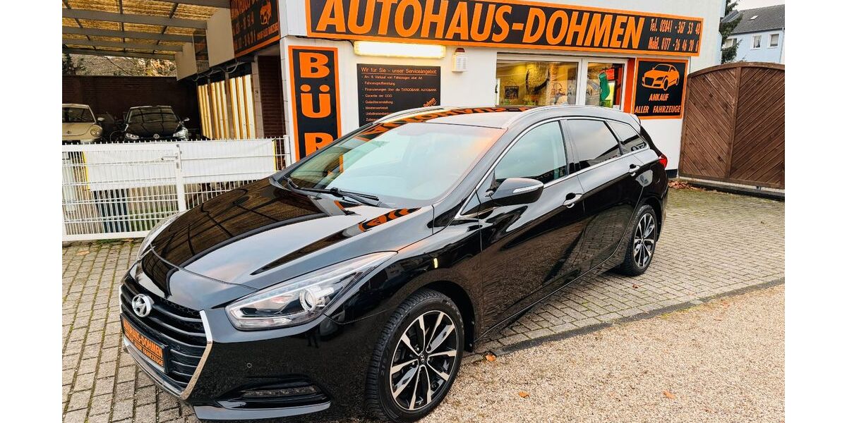 Hyundai i40 95.900 km 13.980 € Moers 47445