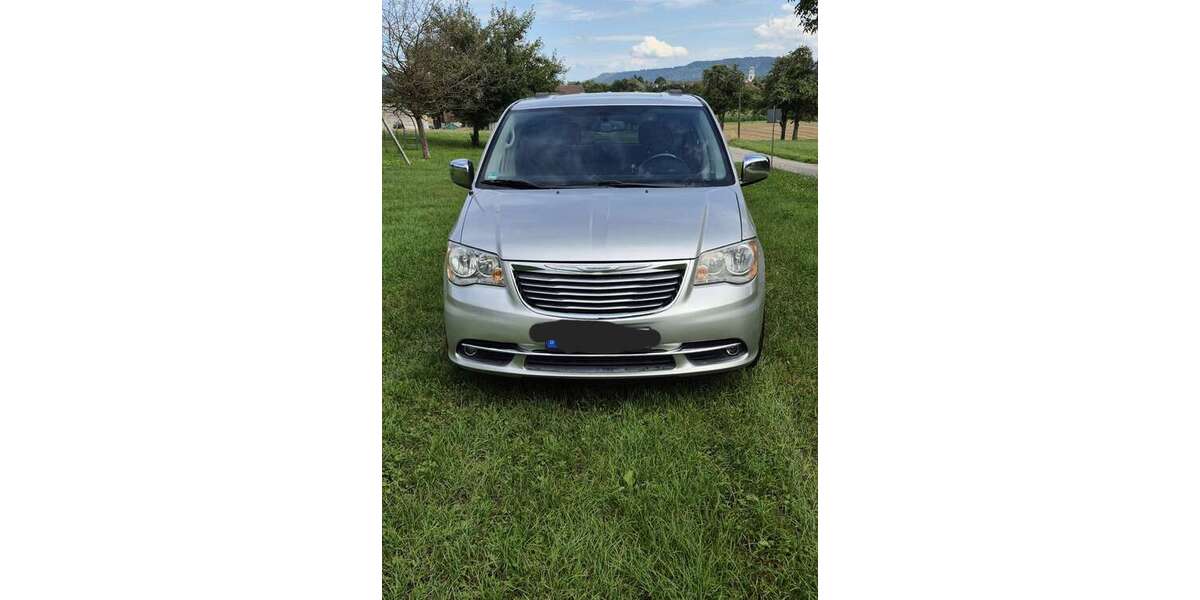Chrysler Town & Country 133.000 km 13.990 &euro; Gottmadingen 78244