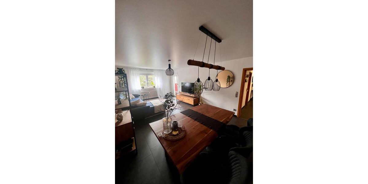 Etagenwohnung Sankt Ingbert - 3 Zimmer, 105 m&sup2;, 220.000&euro; | Angebot:26062306