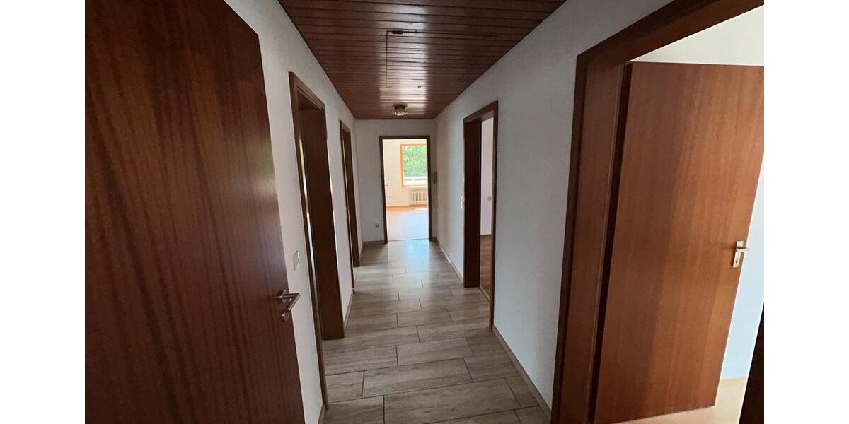 Etagenwohnung Steinheim an der Murr - 1 Zimmer, 93 m&sup2;, 1.150&euro; | Angebot:26152535