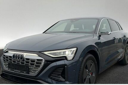 Audi Q8 e-tron 34.244 km 53.430 &euro; Hamburg 22419
