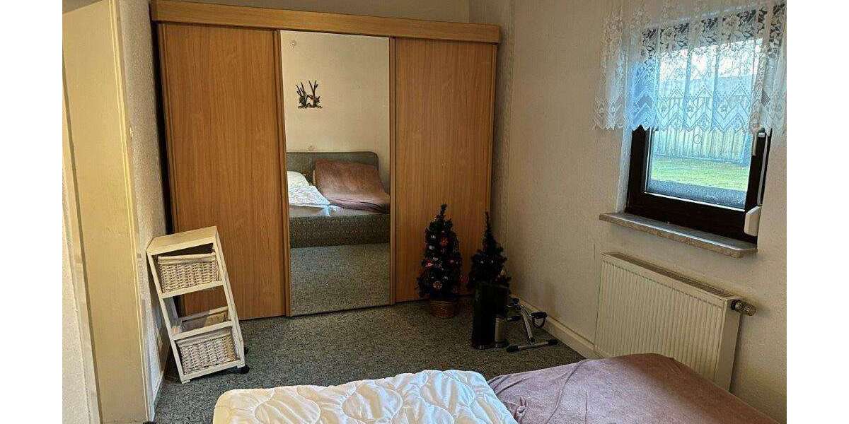 Einfamilienhaus - Raumwunder, teilmöbliert zu verkaufen - Einfamilienhaus Schleiz | Angebot:26000087