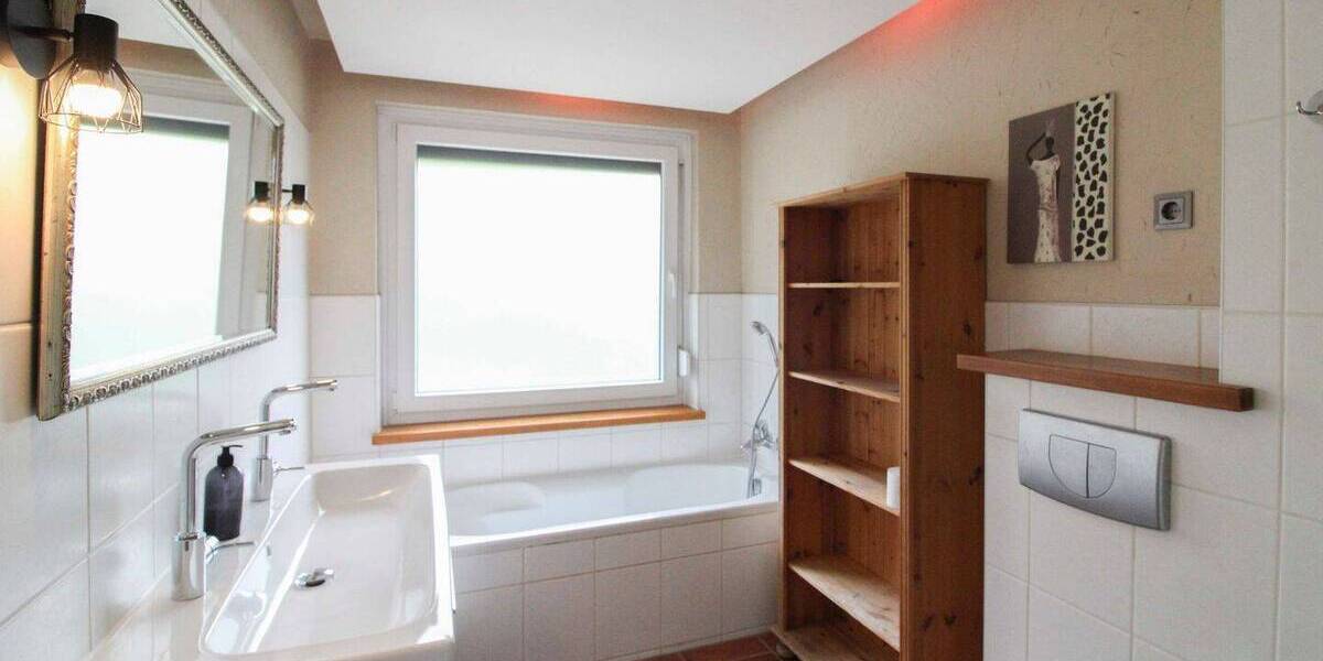 Etagenwohnung Breitenburg - 3 Zimmer, 84 m&sup2;, 155.000&euro; | Angebot:26171368
