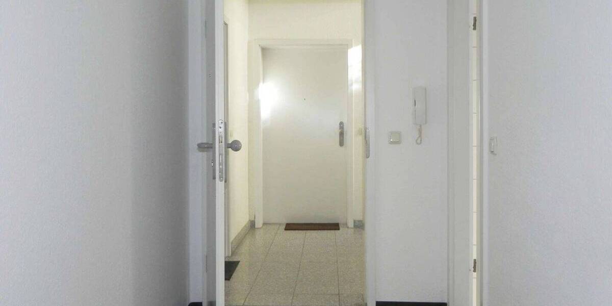 Etagenwohnung Greiz - 2 Zimmer, 61 m&sup2;, 49.000&euro; | Angebot:25729317