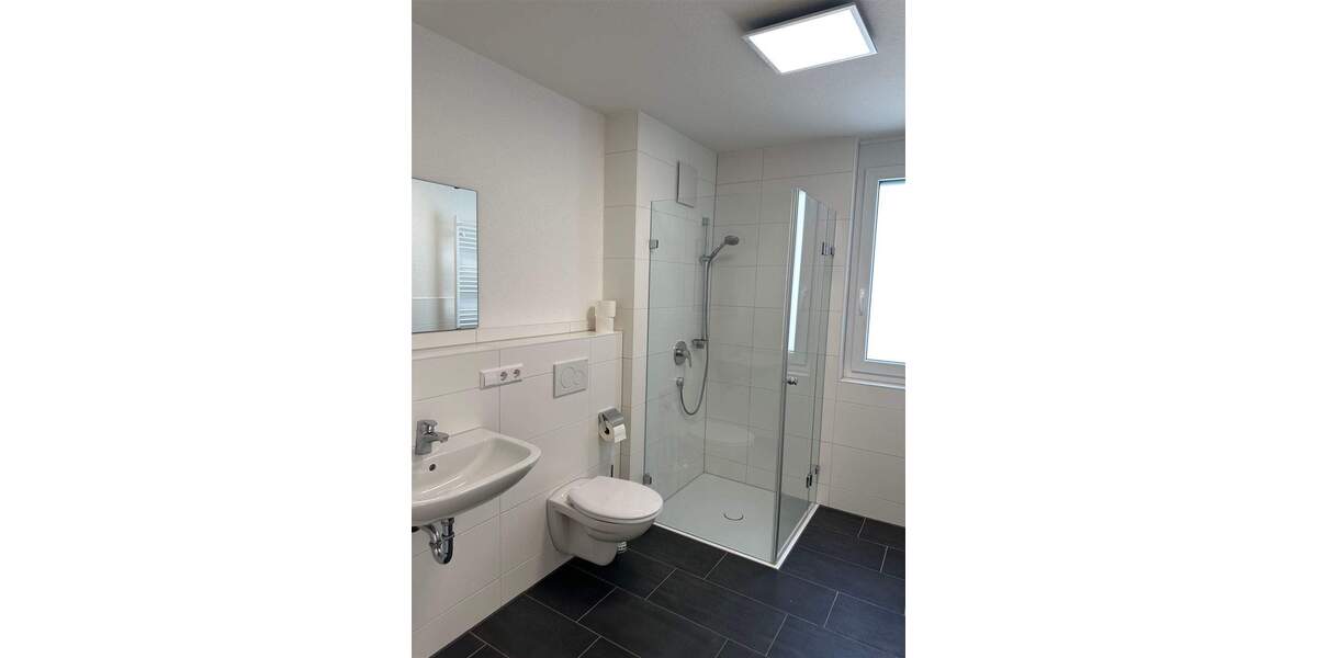 Etagenwohnung Böblingen - 3 Zimmer, 76 m&sup2;, 1.500&euro; | Angebot:25705292