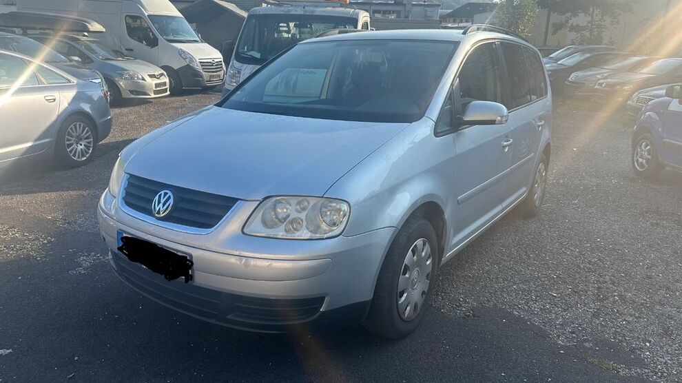 VW Touran 211.000 km 1.600 € Wertheim am Main 97877
